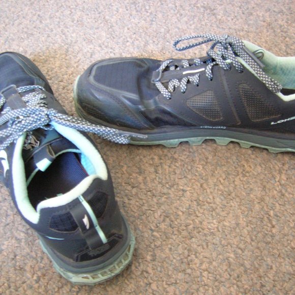ALTRA Lone Peak 4.5 Hiker or Gym/ daily wear Shoes - HIKER low lace up